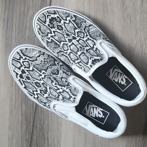 Vans slip on